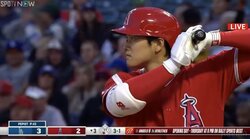 大谷翔平、14試合連続安打ならず2打席で交代も視聴者「開幕戦二刀流だもんな」「お疲れ様」と理解