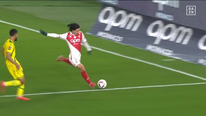 【映像】南野拓実、守備置き去りの猛烈サイド突破→同点ゴールお膳立て