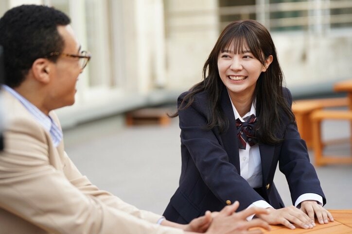 教え子の恋を応援したら、いじめに発展 追い詰められた彼女は…『覆面D』第1話から主人公の壮絶な過去が明らかに