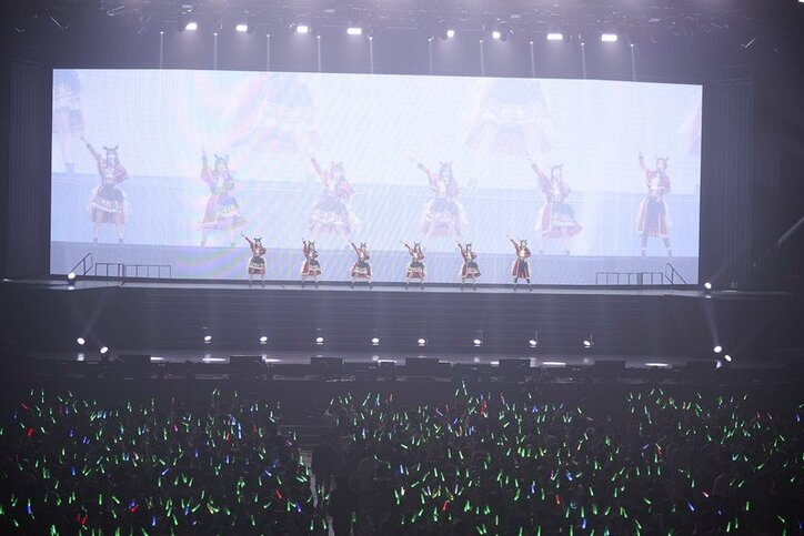 【写真・画像】会場が「おかえり！」であふれて…サイレンススズカ役・高野麻里佳がゲスト出走した『ウマ娘』5thイベント「GO BEYOND -YELL-」DAY2レポート　11枚目