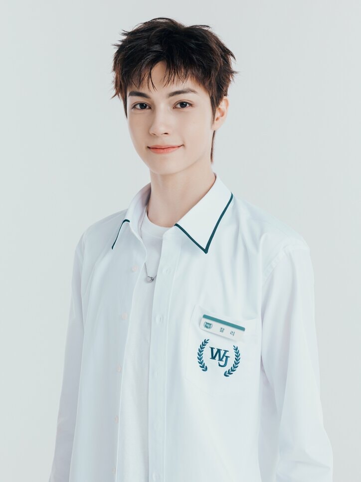 【写真・画像】“SMTR25”初のバラエティ番組『応答せよ！僕らのハイスクール』15名のメンバープロフィールを公開　15枚目