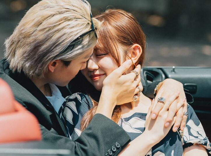 【写真・画像】元アイドルが超人気YouTuberと…激しい絡みに山本舞香がツッコミ「これ付き合ってからすること」　1枚目