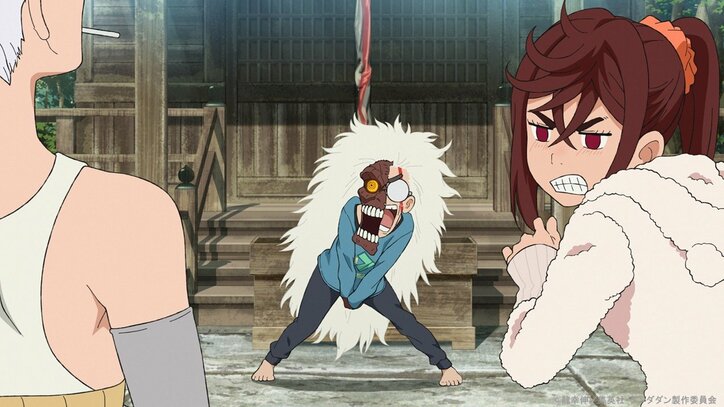 アニメ『ダンダダン』モモ(綾瀬桃)、オカルン(高倉健)、星子、場面カット1