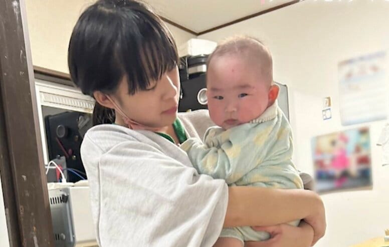 “1男8女シンママ大家族”15歳長女、小6から育児を担当「5女＆6女は私が育てた。ママはその頃いなかった」父親への不満も「おっちゃんは寝てただけ」