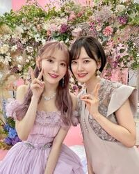 「夢の共演」「最高に素敵」HKT48卒業の宮脇咲良＆兒玉遥の“同期ショット”に反響