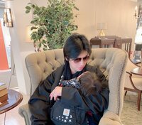 アレクサンダー『大塚家具でめちゃくちゃ値切っちゃったよ❤️』