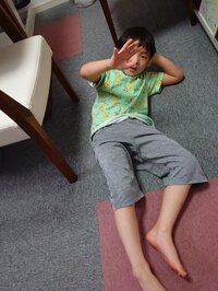 山田花子『出かける前』