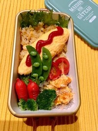 飯田圭織『息子弁当♪♪ドライカレーオムレツ弁当☆』