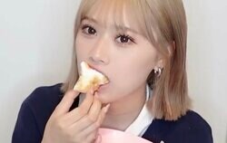 “身長163cm43kg”大食い美少女（16）、スレンダーボディに驚きの声「どこに入ってんのよ！？」