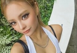 24歳シンママギャル、金髪・厚底で保育園送迎も“ママ友ゼロ”「挨拶しても…」