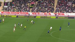 一体何した? 南野拓実、圧巻ロングスルーパスで決定機を演出「左足でこのパス出せるのエグい」背後を通す絶好のグラウンダーパス炸裂の瞬間