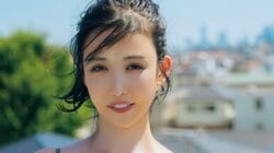 “高身長美女”蒼山怜、初グラビアで見せる“異次元プロポーション” 『FLASH』