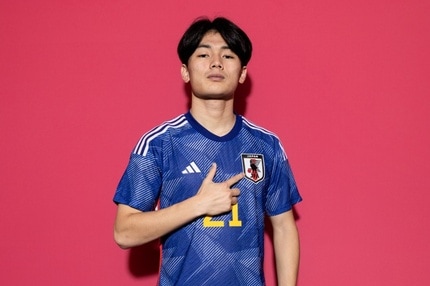 ポストプレーで存在感発揮も…上田綺世は課題点を口に「もっとシュート