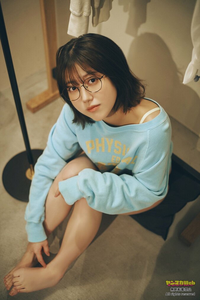 ミスマガジン2021グランプリ・和泉芳怜、“夜”をテーマに大人のグラビア ヤンマガWebカット 2枚目