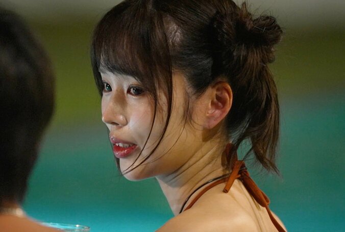 【写真・画像】人気セクシー女優、学生時代の壮絶ないじめ体験を激白「男子たちから襲われかけて…」　1枚目