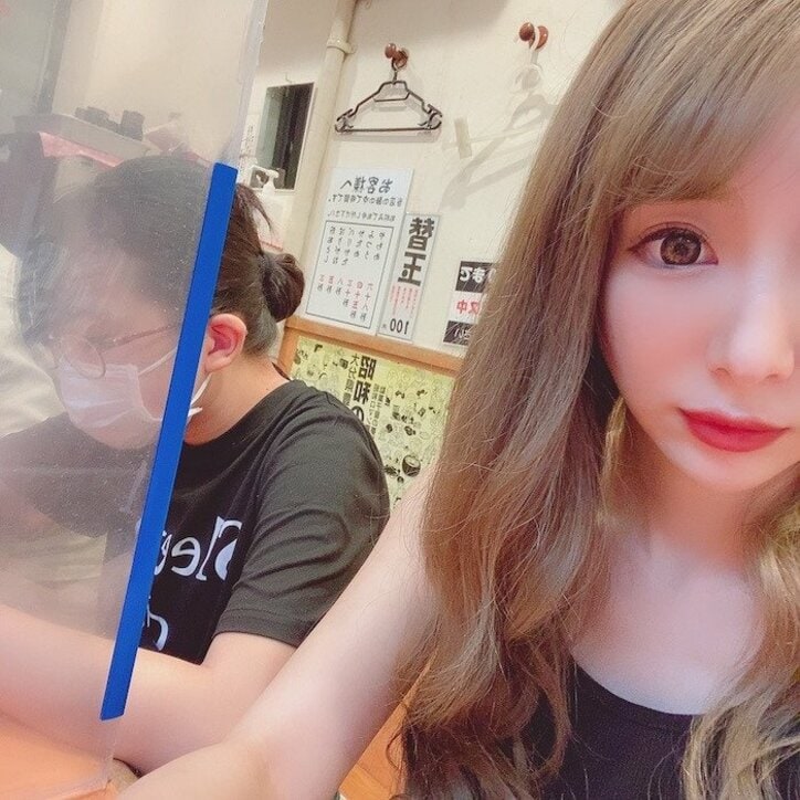 ギャルママ・日菜あこ、反抗期の娘と10分で終わったランチ「あまりしゃべらないよ」