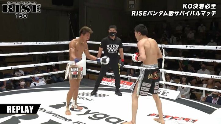 レフェリーにもたれ掛かり「まだやれる！」 壮絶な打撃戦に“神試合”の声 再三ダウンも敗者に「ファンになった」称賛も