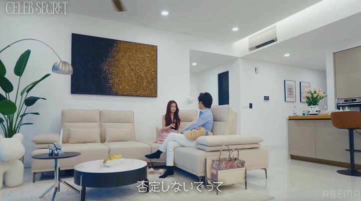 【写真・画像】「セクシー女優をやってるのか」29歳美人経営者、SNS発信が原因で両親と絶縁「4〜5年会ってない」　3枚目