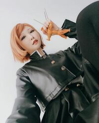 台湾コスプレイヤー・HIKOが「呪術廻戦」釘崎野薔薇コスを披露！挑発的な視線に「一目惚れしちゃった」の声