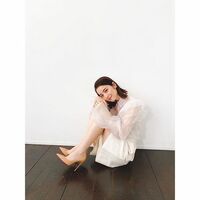 「脚長！肌白！顔小さ！」佐々木希、透明感あふれるオフショットにファン興奮