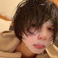 山之内すず、フェイスケア中の写真公開も「パック顔なのに可愛いってどゆこと」の声