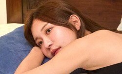 わがままボディの29歳美女、男2人からの猛アピールに涙「人生で初めてかも」