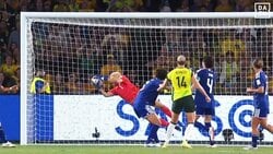 「キャッチはエグイって！」なでしこGKの“弾かない神セーブ”にSNS沸騰「凄すぎて叫んだ」山下杏也加が大ピンチで横っ飛び【女子アジア杯】