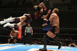 内藤哲也vsオカダ、コールバトルは「6:4で内藤」　1.4東京ドームに向け、決戦ムードは大会ごとに緊張感を増す