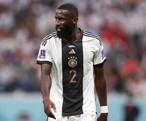 「日本を倒してくれ！」浅野への行為が“挑発”と物議の独代表リュディガー、同僚のスペイン代表DFに森保ジャパン撃破を懇願！他のドイツ選手も…【W杯】