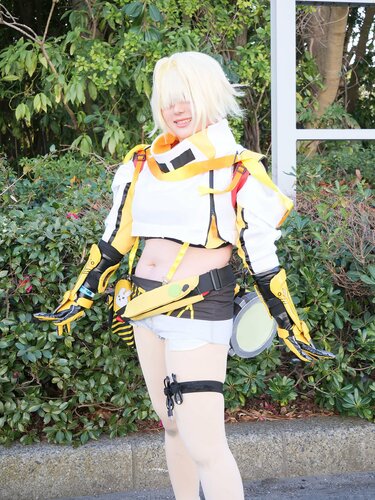 NIKKE エレグ　コスプレ ガッツリお腹の開いた衣装の感想は…『NIKKE』エレグのコスプレは