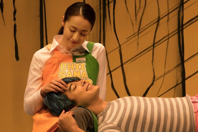 沢尻エリカ、コムアイと初共演で一気に仲良く　昨年末は2人でタイ旅行 4枚目