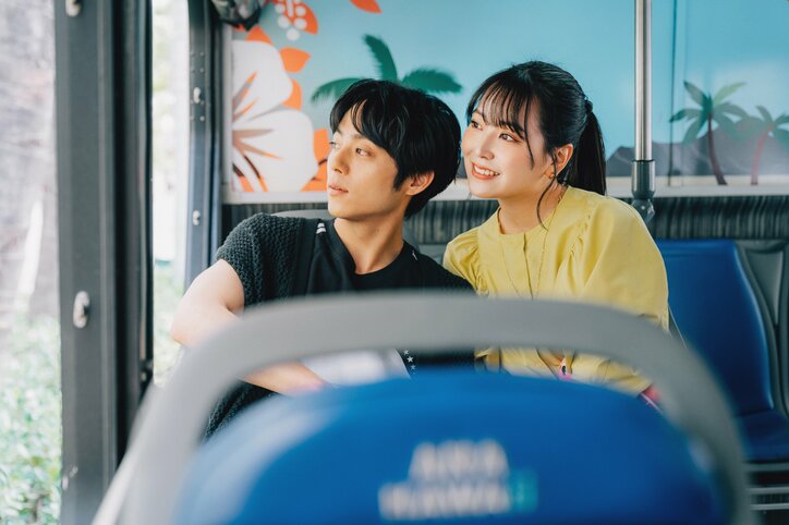 【写真・画像】新婚旅行最終日、夫からまさかのサプライズに妻・白間美瑠「ニヤニヤ止まらんわ…」なでなでも『私たち結婚しました 5』　3枚目