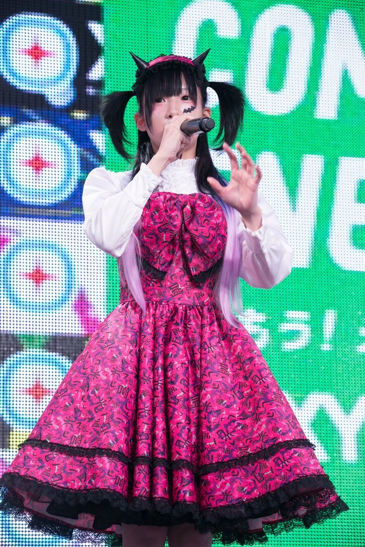 欅坂・佐藤詩織、土屋太鳳に“サイマジョポーズ”を伝授