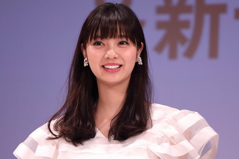 新川優愛のニュース Abema Times