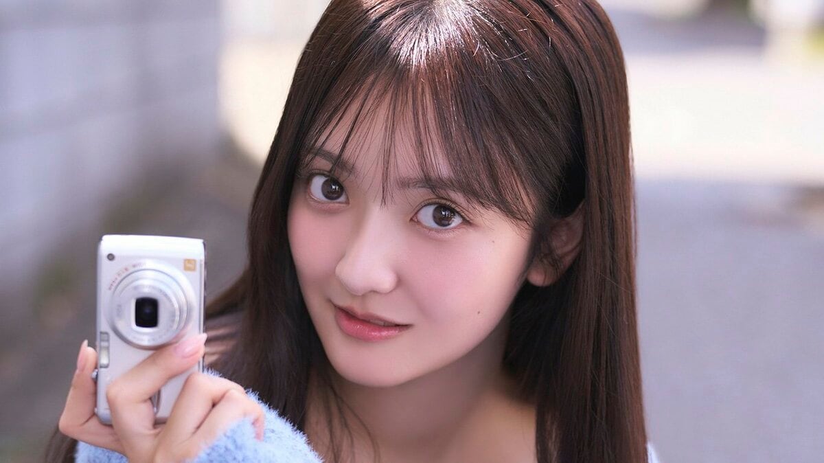 ミスマガジン2025 審査員特別賞”まるやそら、お家デートであざとい姿