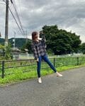 江野沢愛美、「ドラ恋」出演時のファッションを紹介 「スキニー似合いすぎ」とファン絶賛