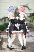 「メイドの日」と誕生日をダブルでお祝い！穂南しずく、「リゼロ」ラム＆レムの双子コスプレに「美しすぎます」の声
