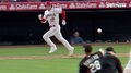 「ショーヘイが“高速”単打」大谷翔平の“速すぎる内野安打”に現地メディアも注目 驚きをもって俊足ぶりを伝える