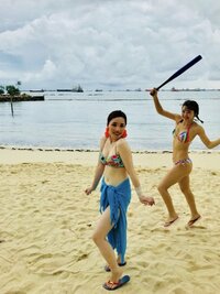 平野ノラ、藤田ニコルとビキニ姿を披露「ニコの体のラインが本当に変わった」