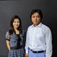 恒松祐里＆山田孝之の『全裸監督 シーズン2』“撮影中2ショット”に反響 「早く見たい」「山田さん、貫禄ありますねー」