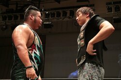 「ベルトは強い者が巻く」　入江茂弘、DDT王座挑戦へ、王者・竹下幸之介の思いは