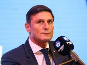 「日本のように蘇生するチームがあるとは！」名手サネッティが見た森保Jの劇的勝利。「ミュラーやノイアーに引けを取らないレベル」と賞賛したのは？ 盟友・長友ではなく…【W杯】