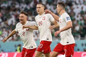 ポーランド、レバンドフスキの技ありアシスト→ジエリンスキが豪快弾！サウジ相手に先制点【W杯C組】