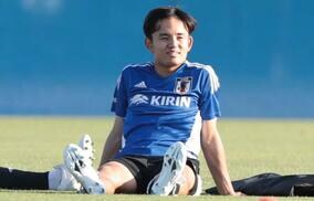 「でかっ」久保建英が船釣りで大物ゲット！石垣島観光に「良いリフレッシュになりました」