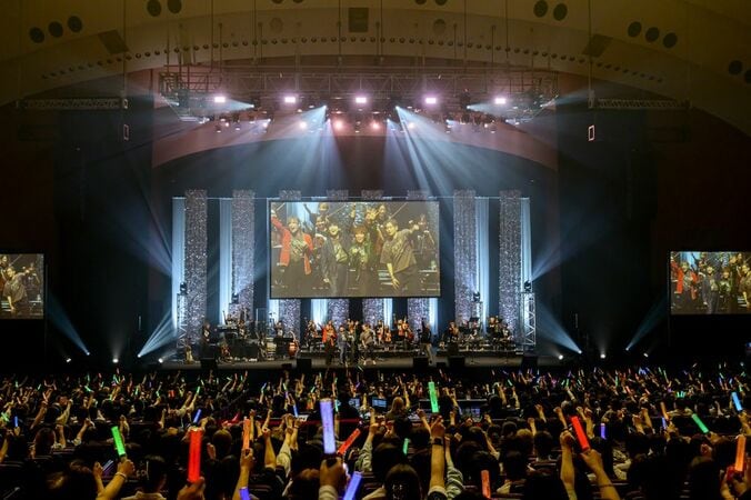 山下大輝が渾身の「SMASH!!」を叫ぶ！『ヒロアカ』10周年記念コンサート、横浜公演のオフィシャルレポート到着 3枚目