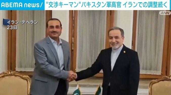 ムニール元帥とアラグチ外相
