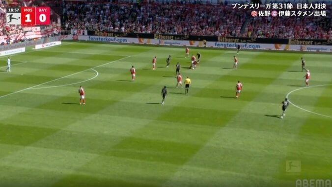 【写真・画像】ウソだろ…！？ 佐野海舟、完璧すぎる“ピンポイントクロス”炸裂「すげえパス」「上手すぎやろ」粘りのボール奪取→体勢崩しながら“神アシスト”　1枚目