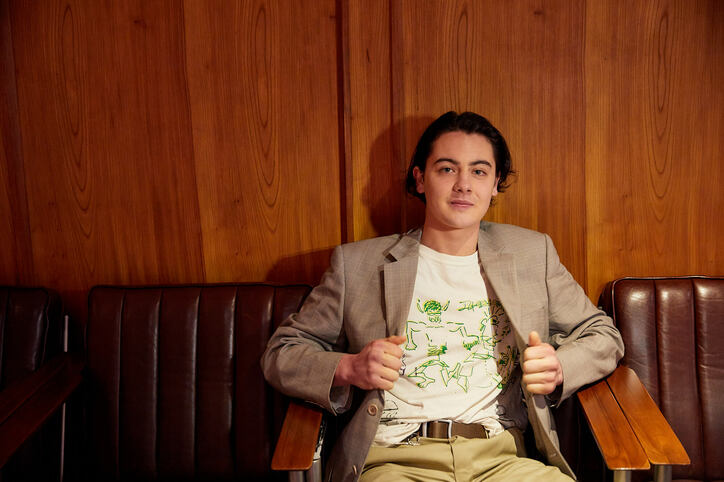 日本の陶芸に憧れオーストラリアから来日　弘中アナも大注目のイケメン外国人・イギー