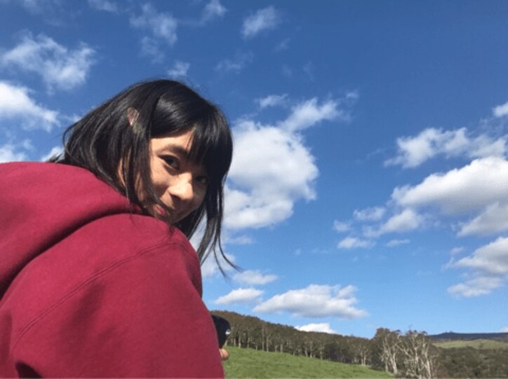 芳根京子、自動車免許取得を報告「今はまだ、父と一緒じゃないと乗れません。乗ってません。笑」