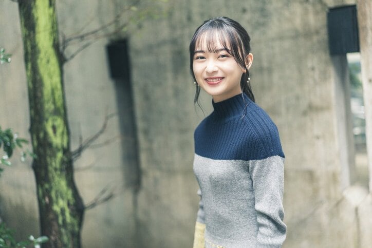 乃木坂46鈴木絢音、初の写真集は“アイドルの王道じゃない1冊” 「自分らしい作品に仕上がった」